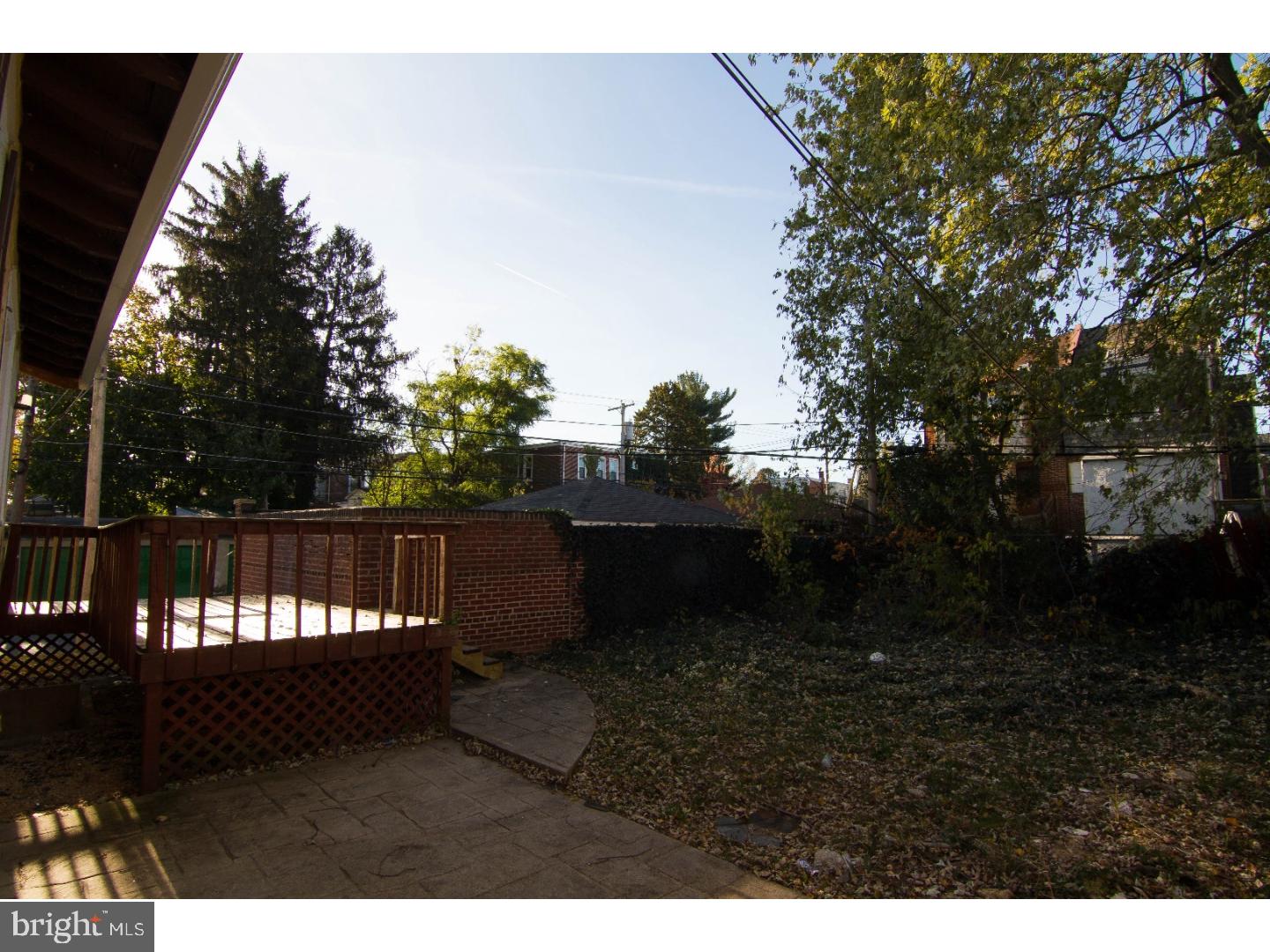 LAWNDALE - Residential Income