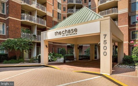 Photo of 7500 Woodmont Avenue #S609, BETHESDA, MD 20814 (MLS # MDMC2188042)
