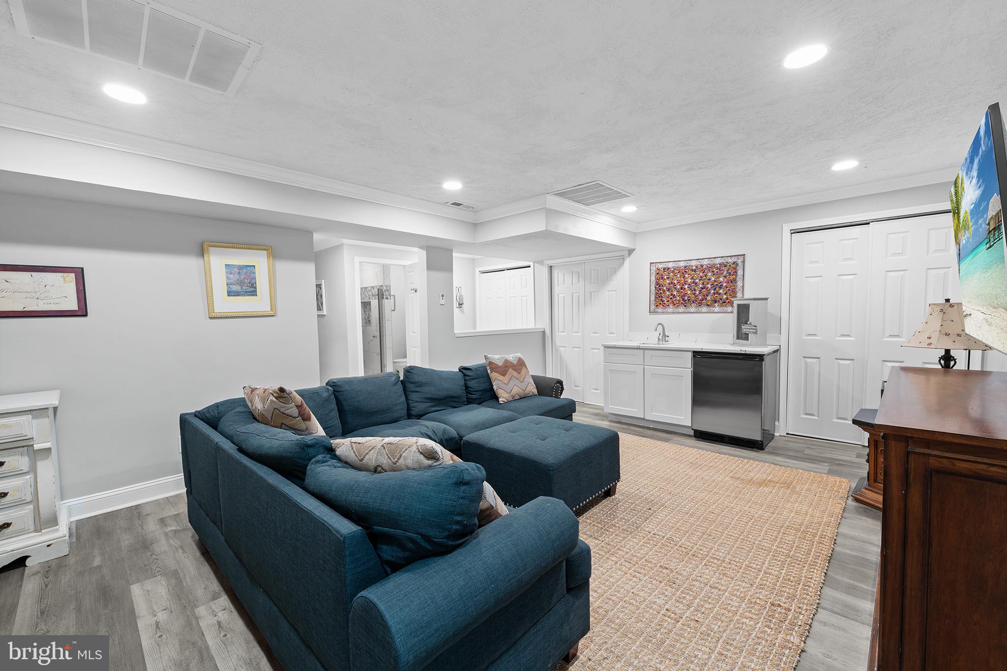 BRENTWOOD PARK - Residential