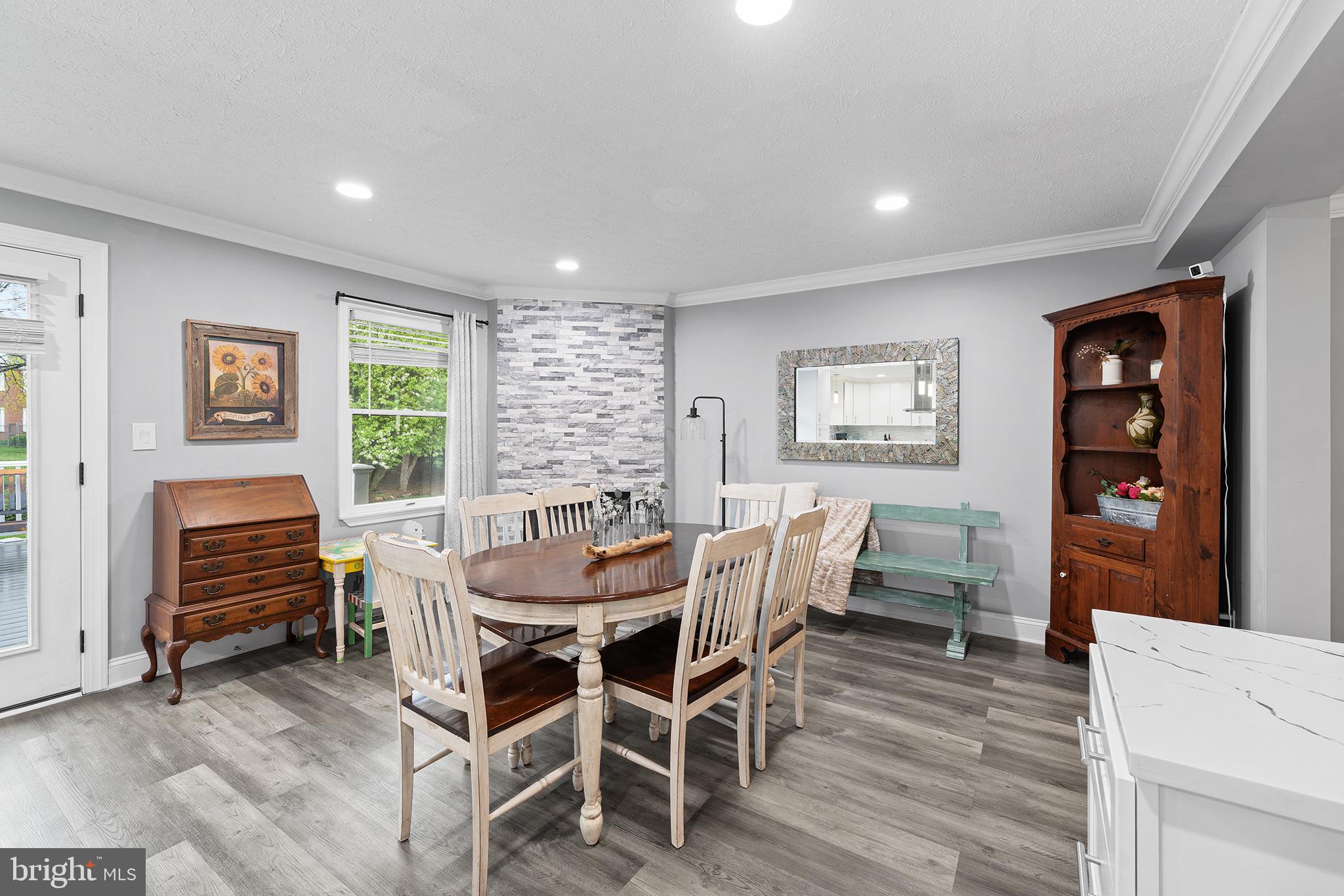 BRENTWOOD PARK - Residential