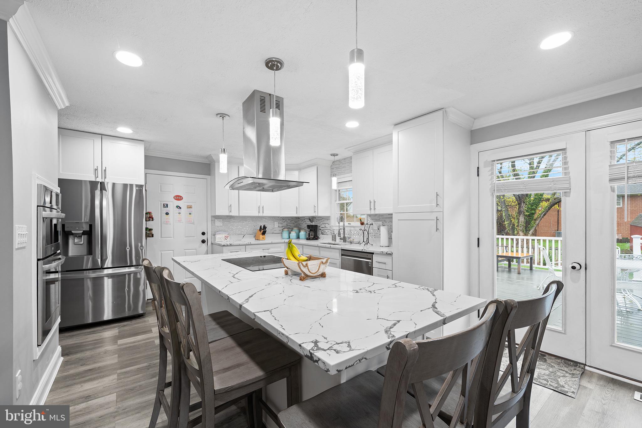 BRENTWOOD PARK - Residential