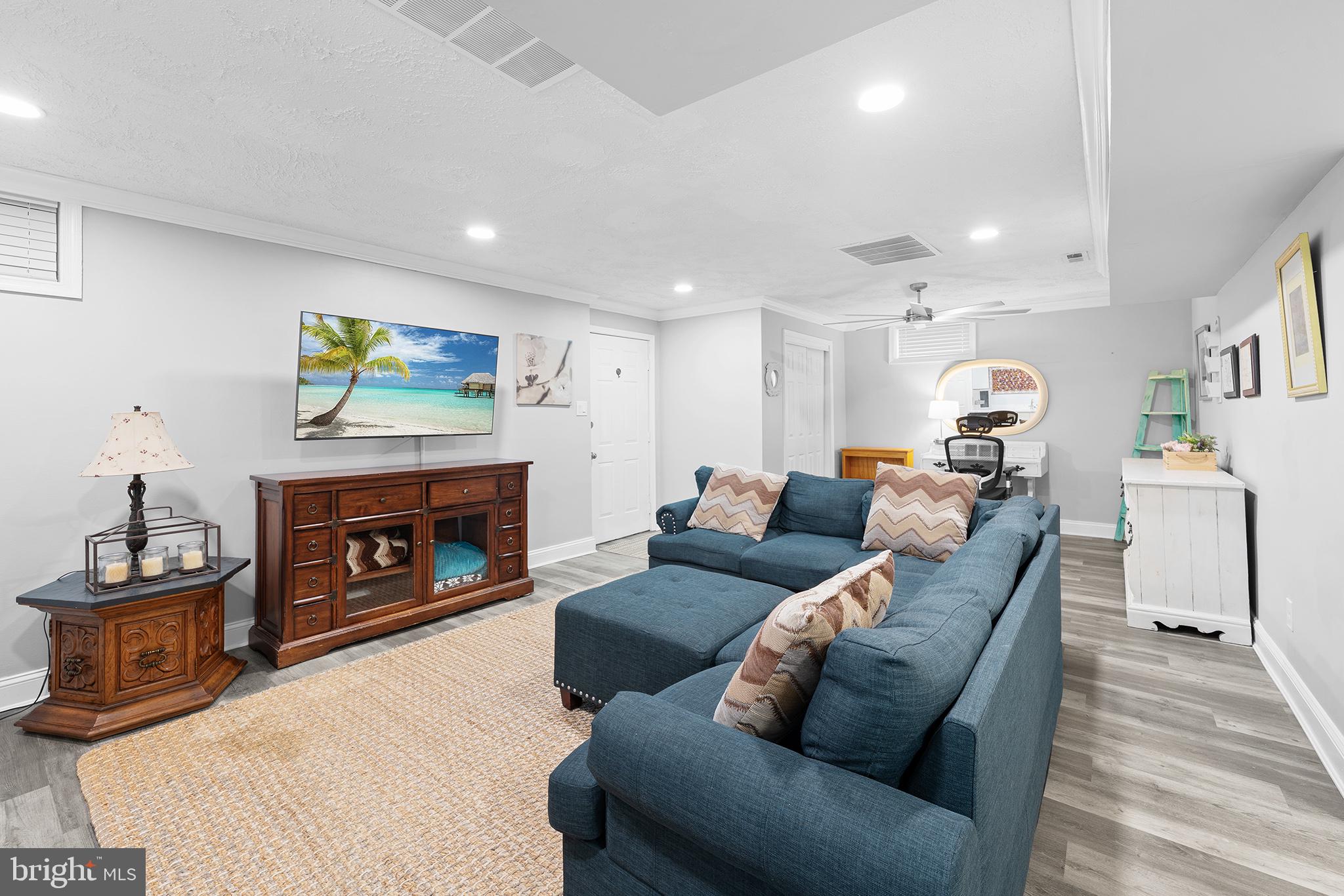 BRENTWOOD PARK - Residential