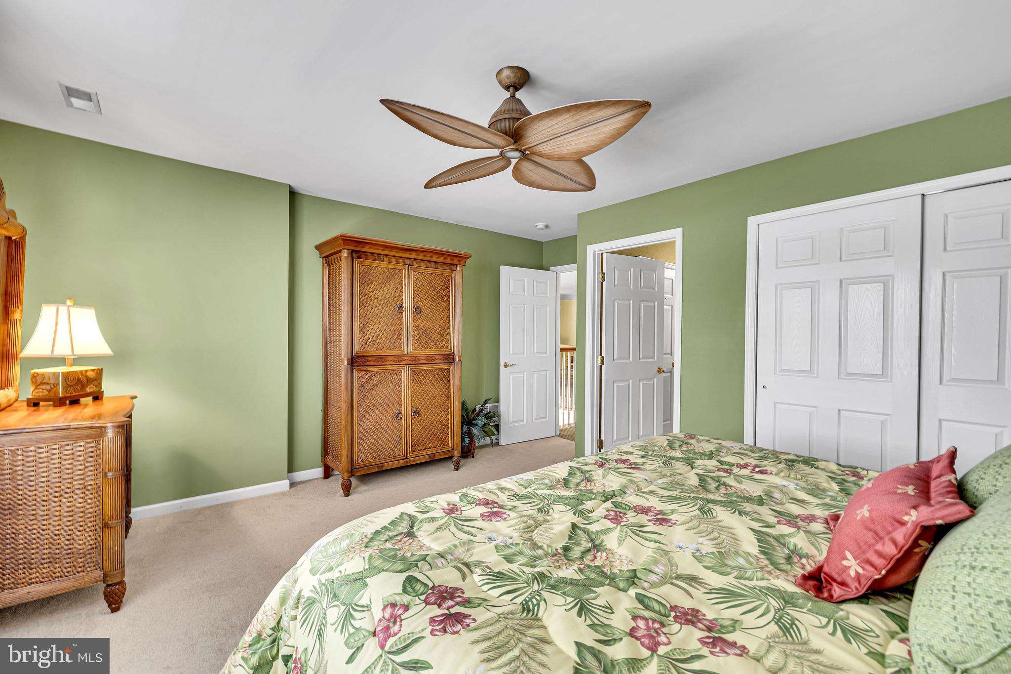 BETHANY LAKES - Residential