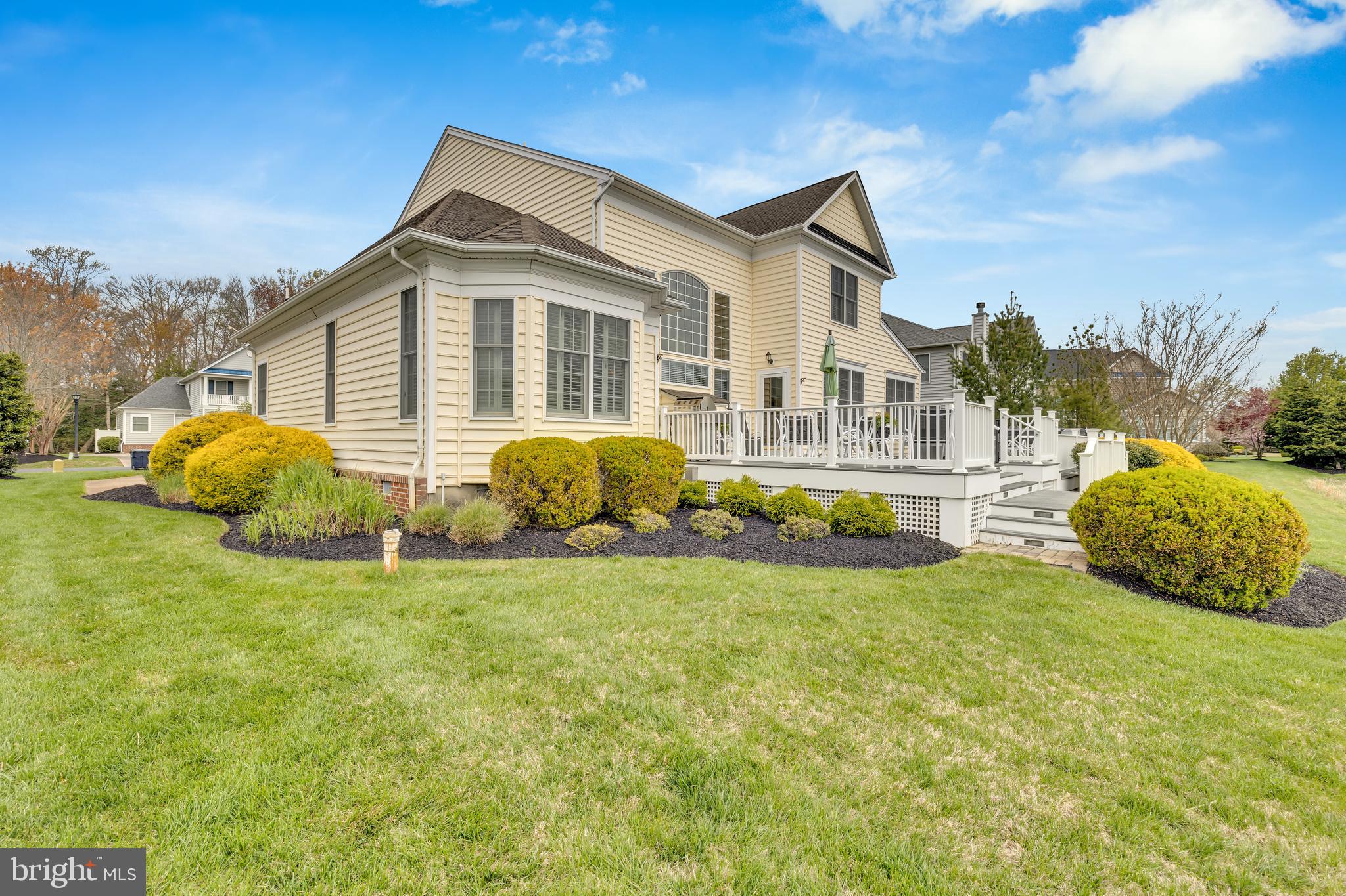 BETHANY LAKES - Residential