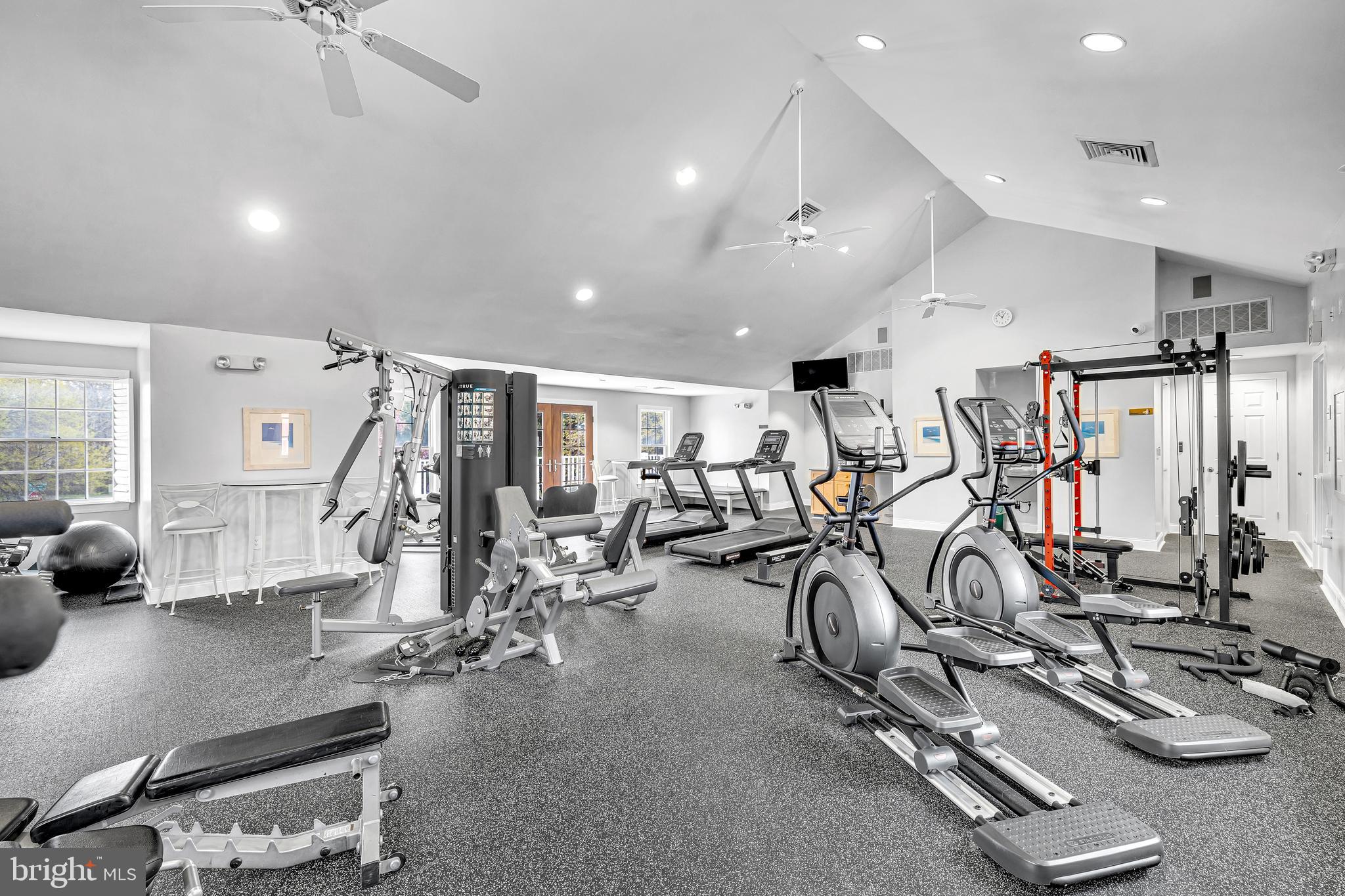 BETHANY LAKES - Residential