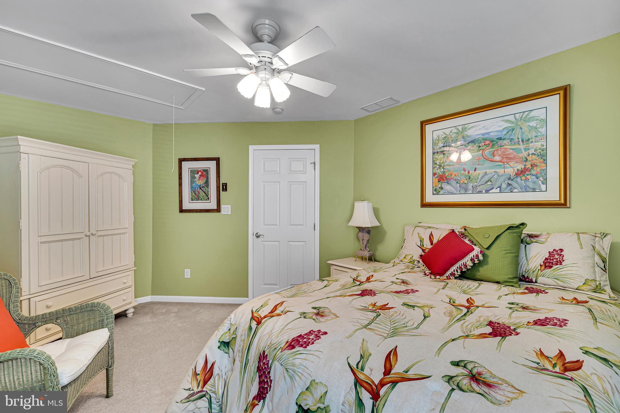 BETHANY LAKES - Residential