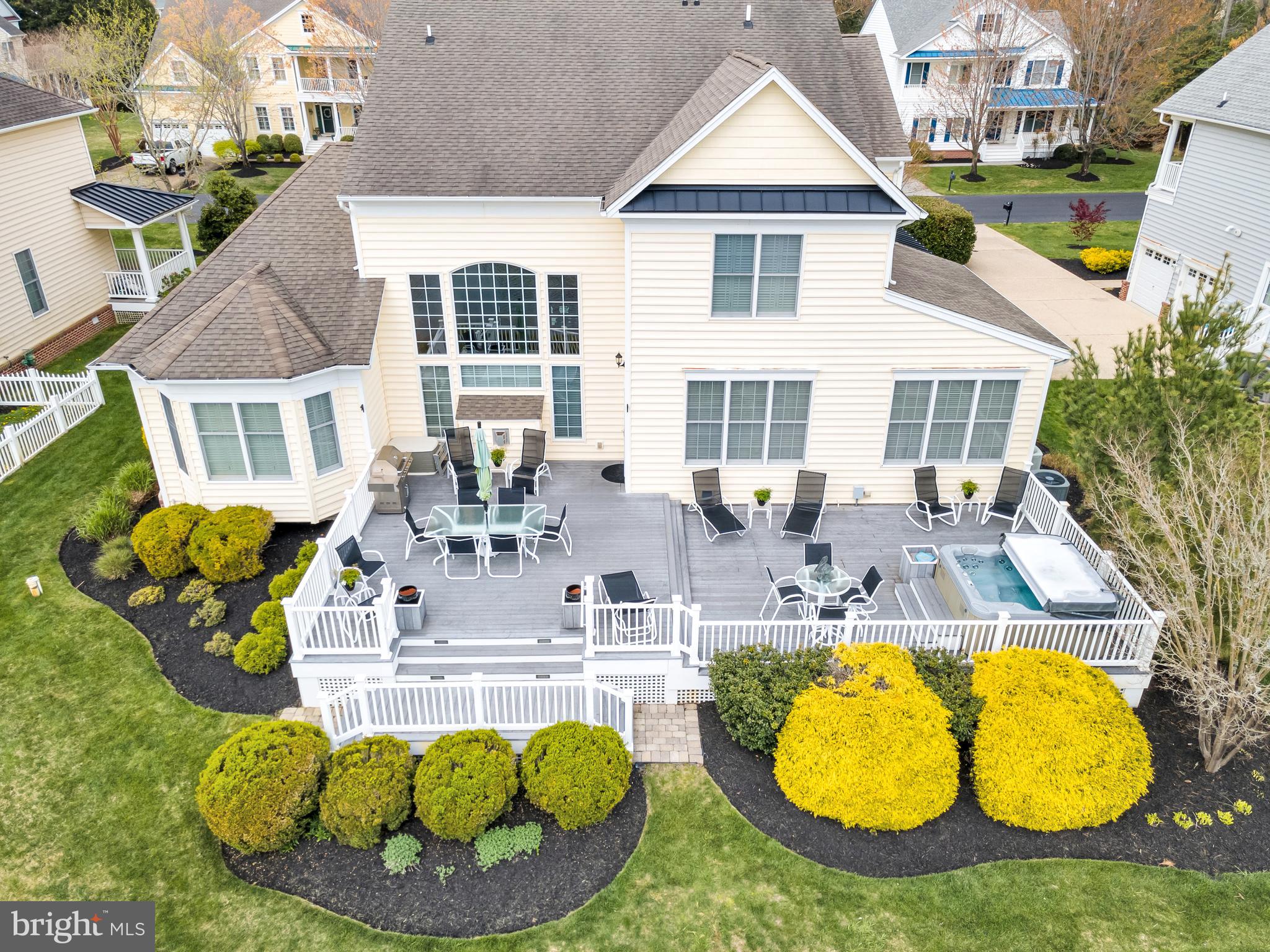 BETHANY LAKES - Residential