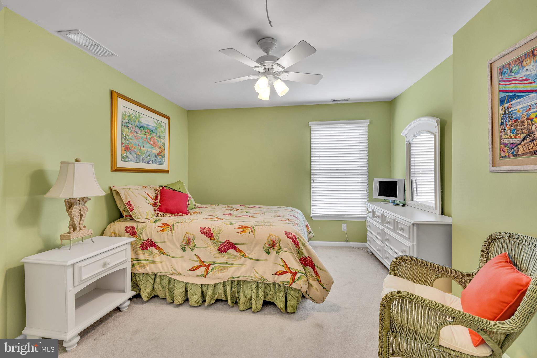 BETHANY LAKES - Residential