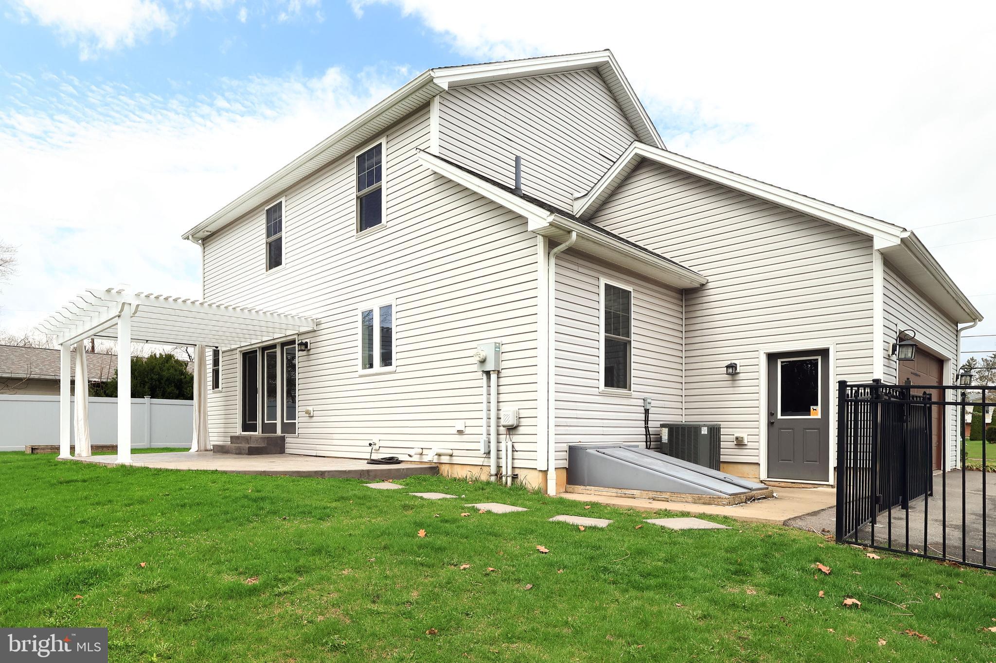 STATE COLLEGE BORO - Residential