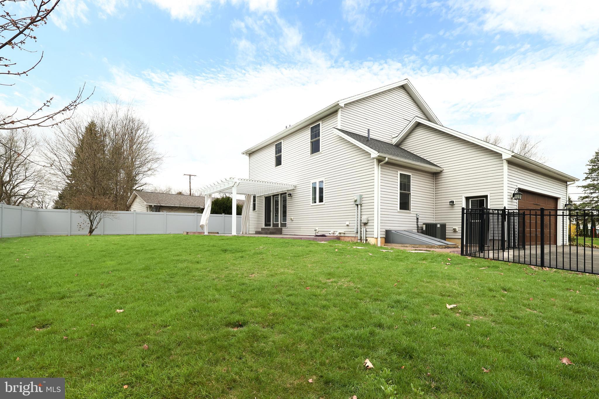 STATE COLLEGE BORO - Residential