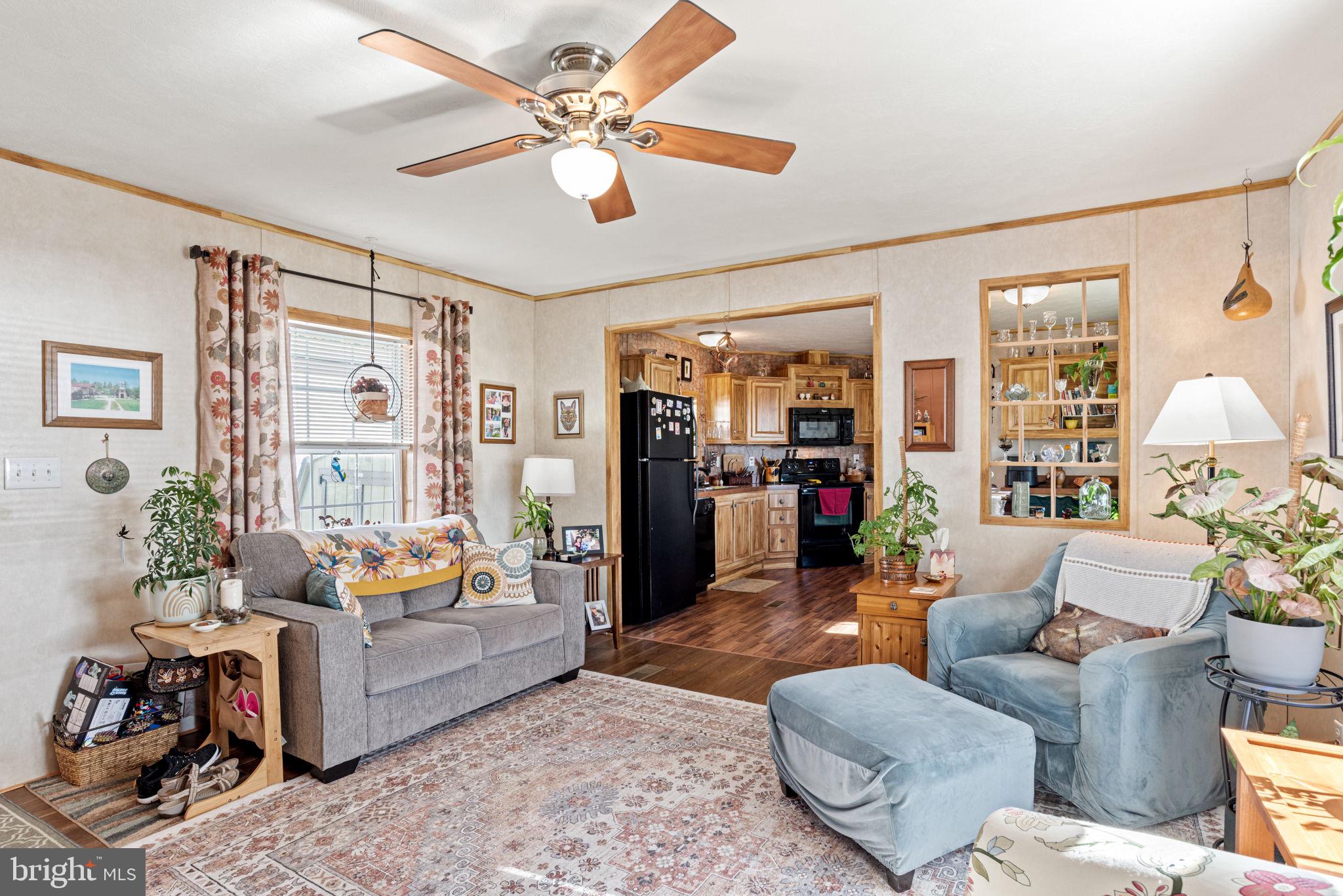 BROWNSTONE PARK - Residential