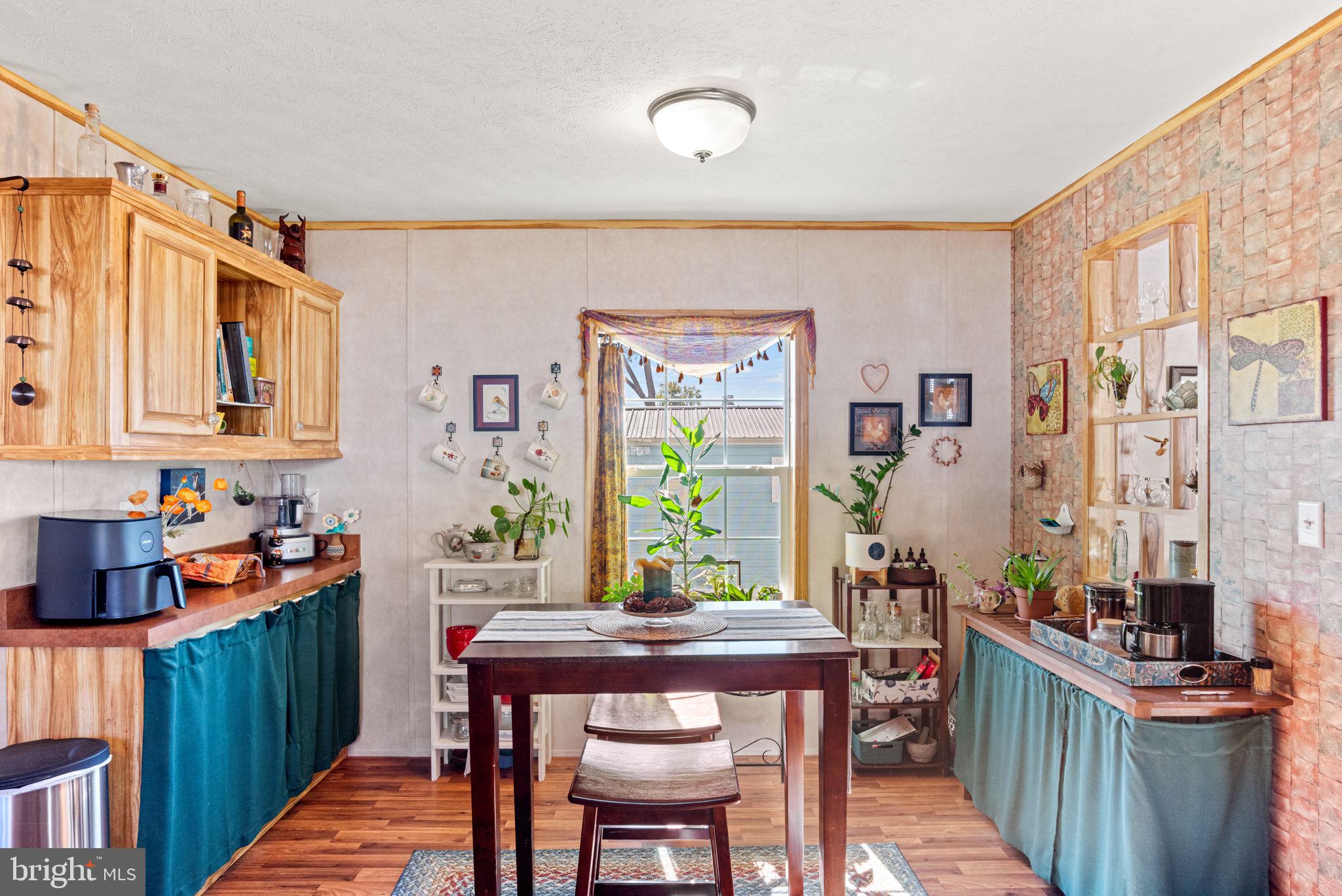 BROWNSTONE PARK - Residential