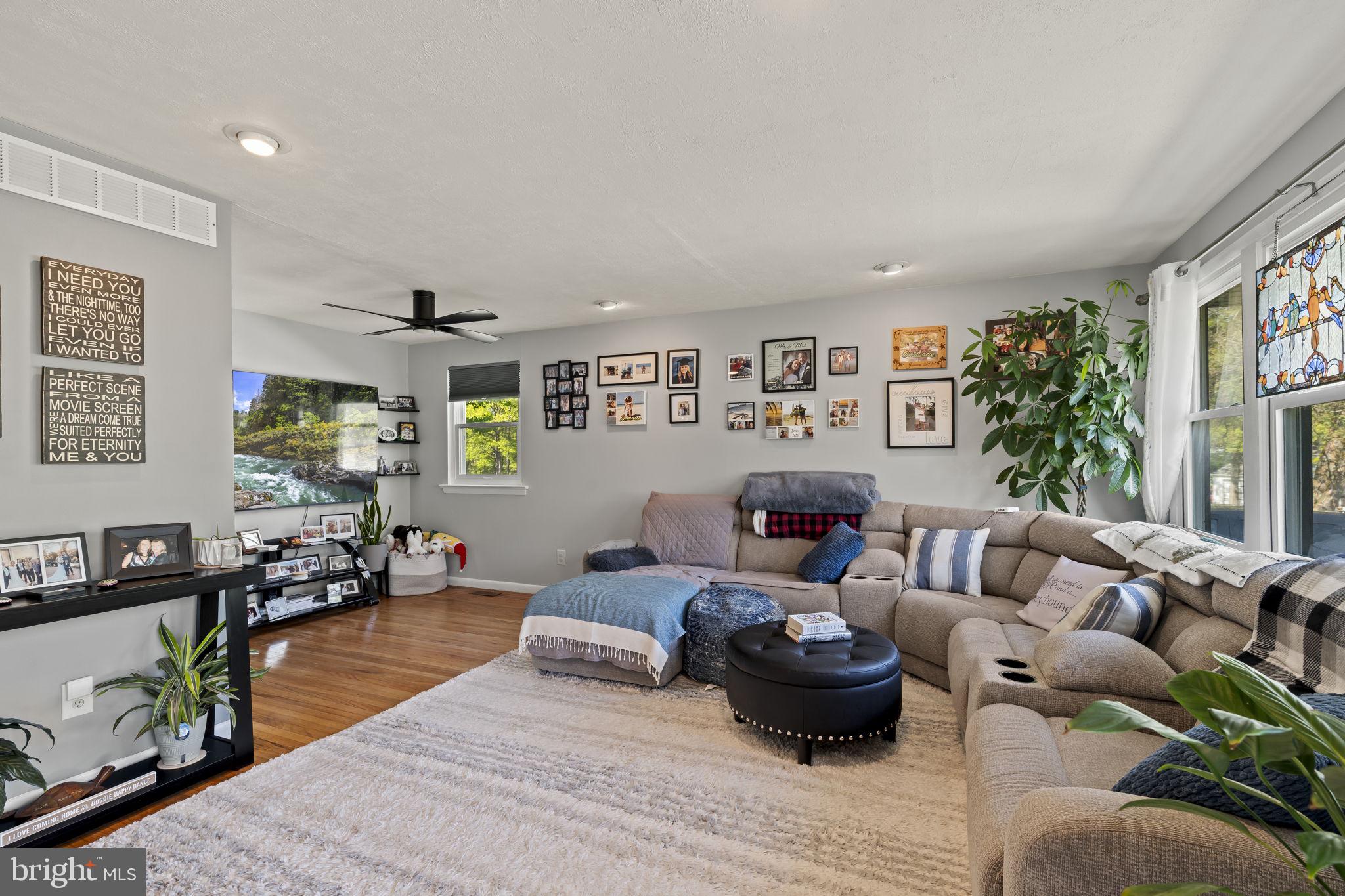 436 CARVER AVENUE
