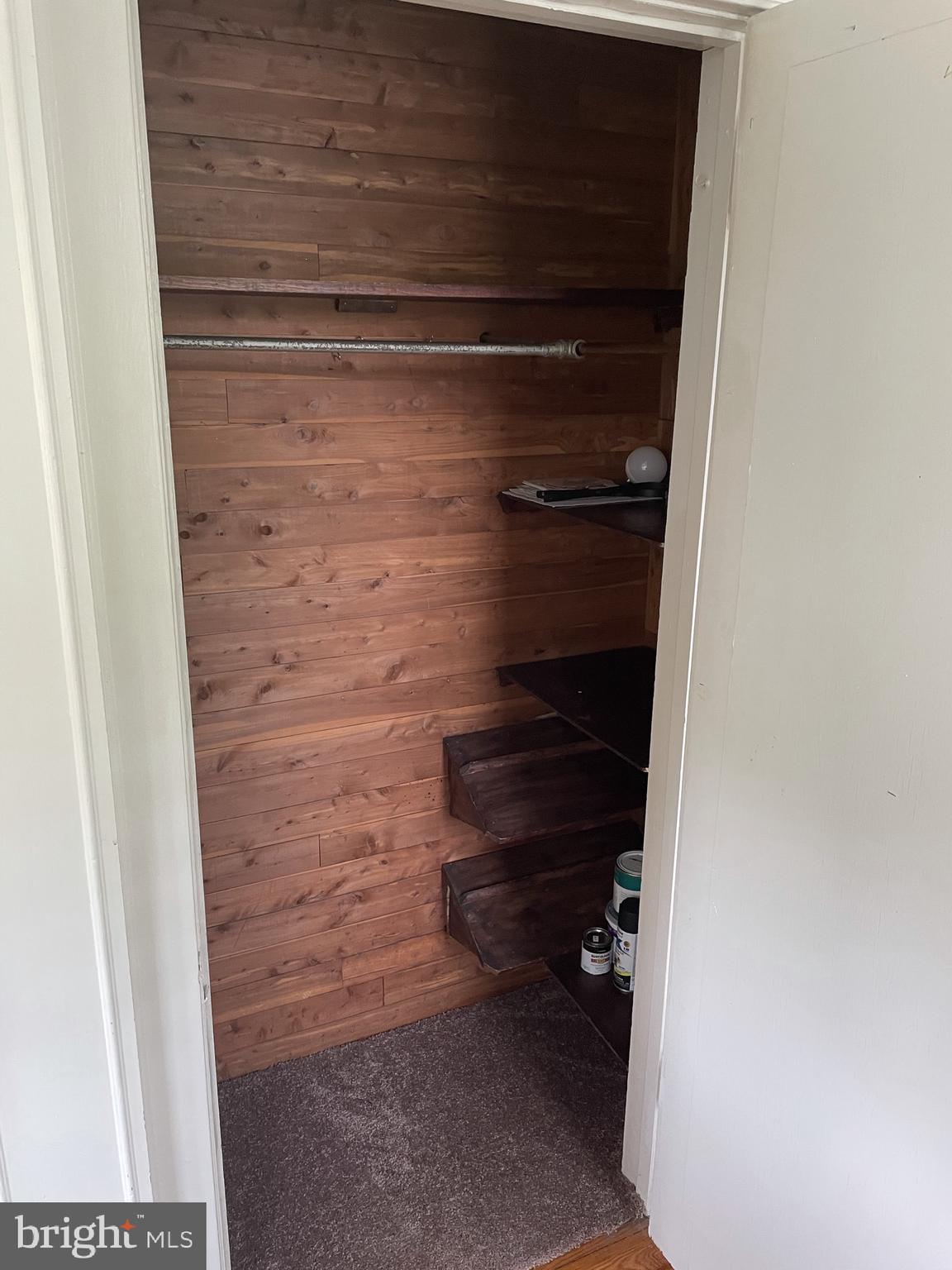 ERDENHEIM - Residential Lease