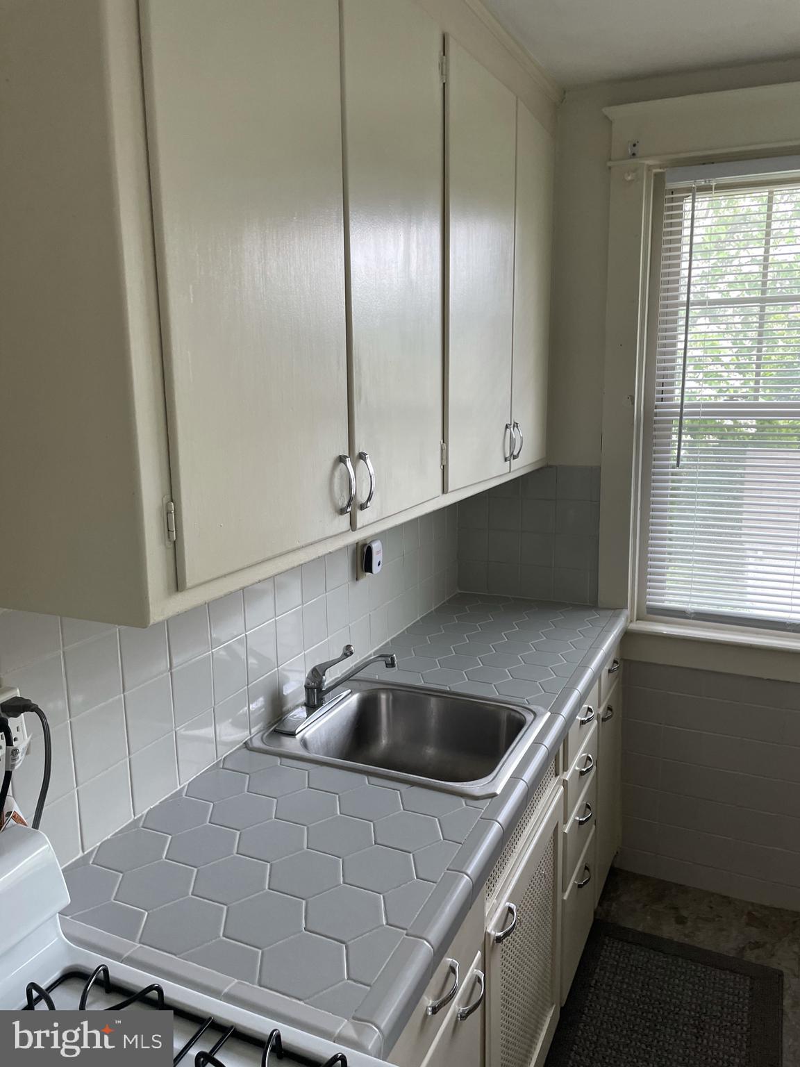 ERDENHEIM - Residential Lease