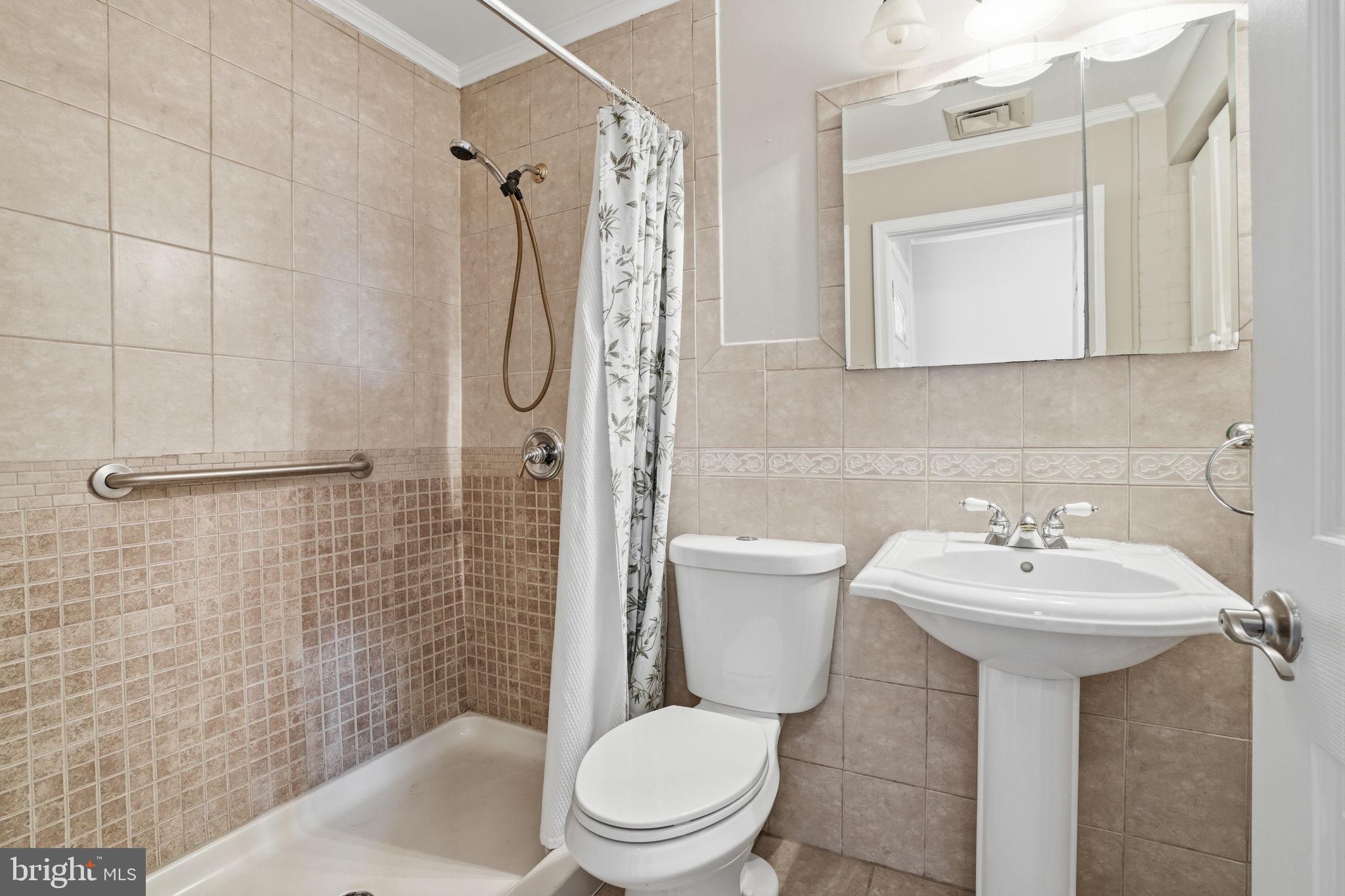 WHITEWOOD - Residential