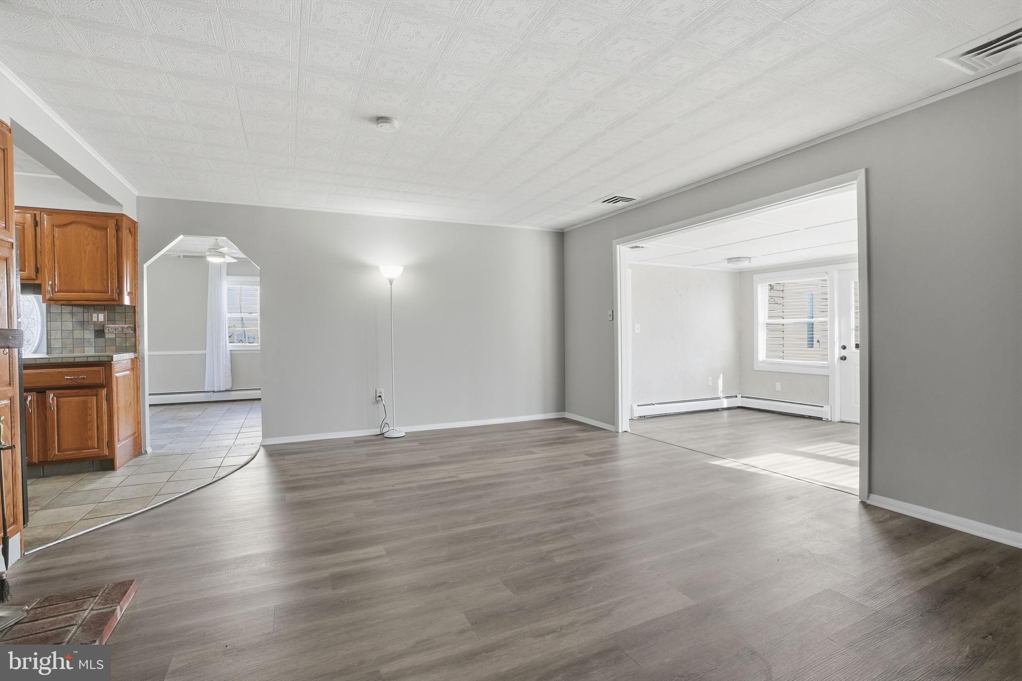 WHITEWOOD - Residential