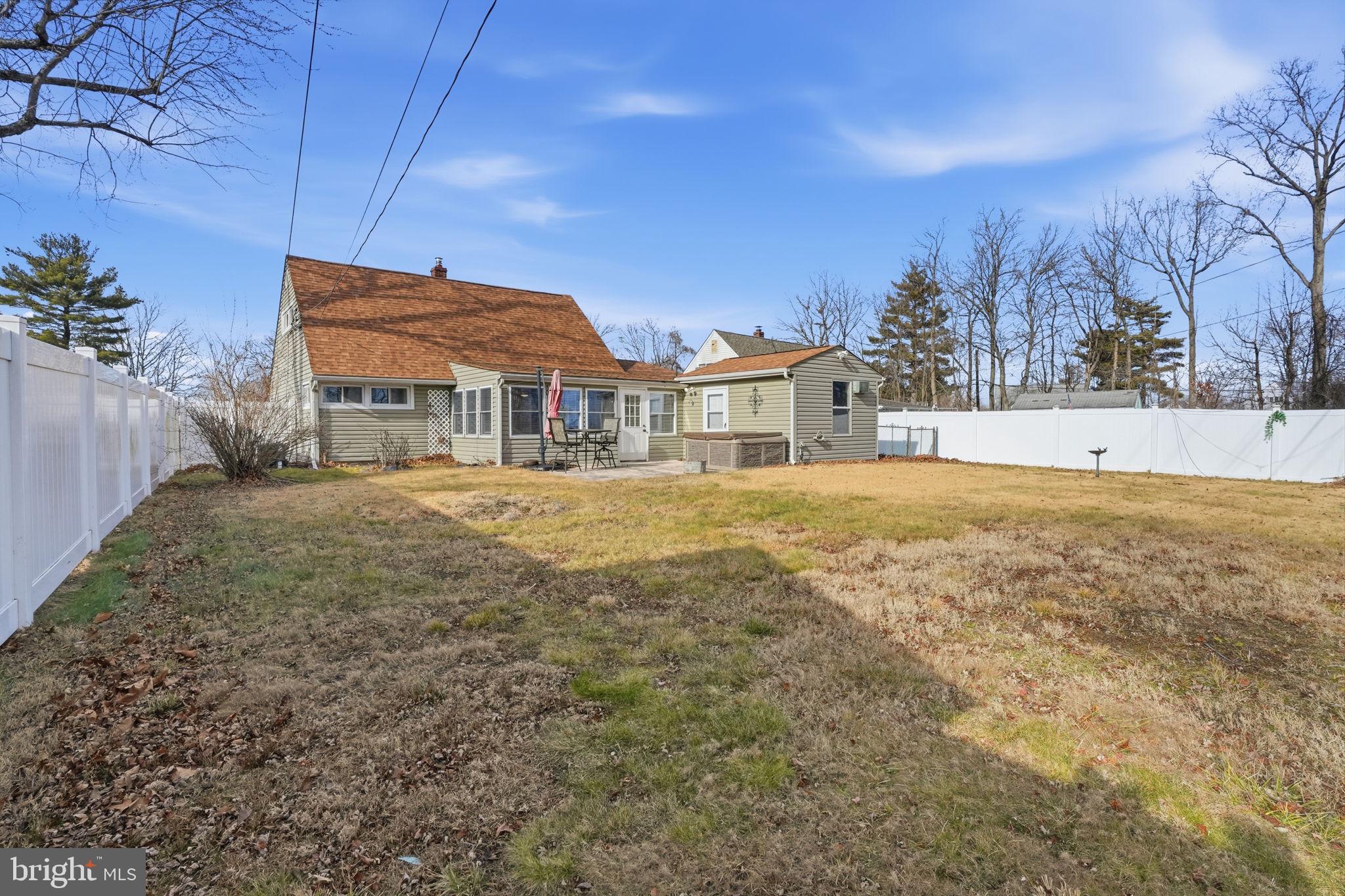 WHITEWOOD - Residential