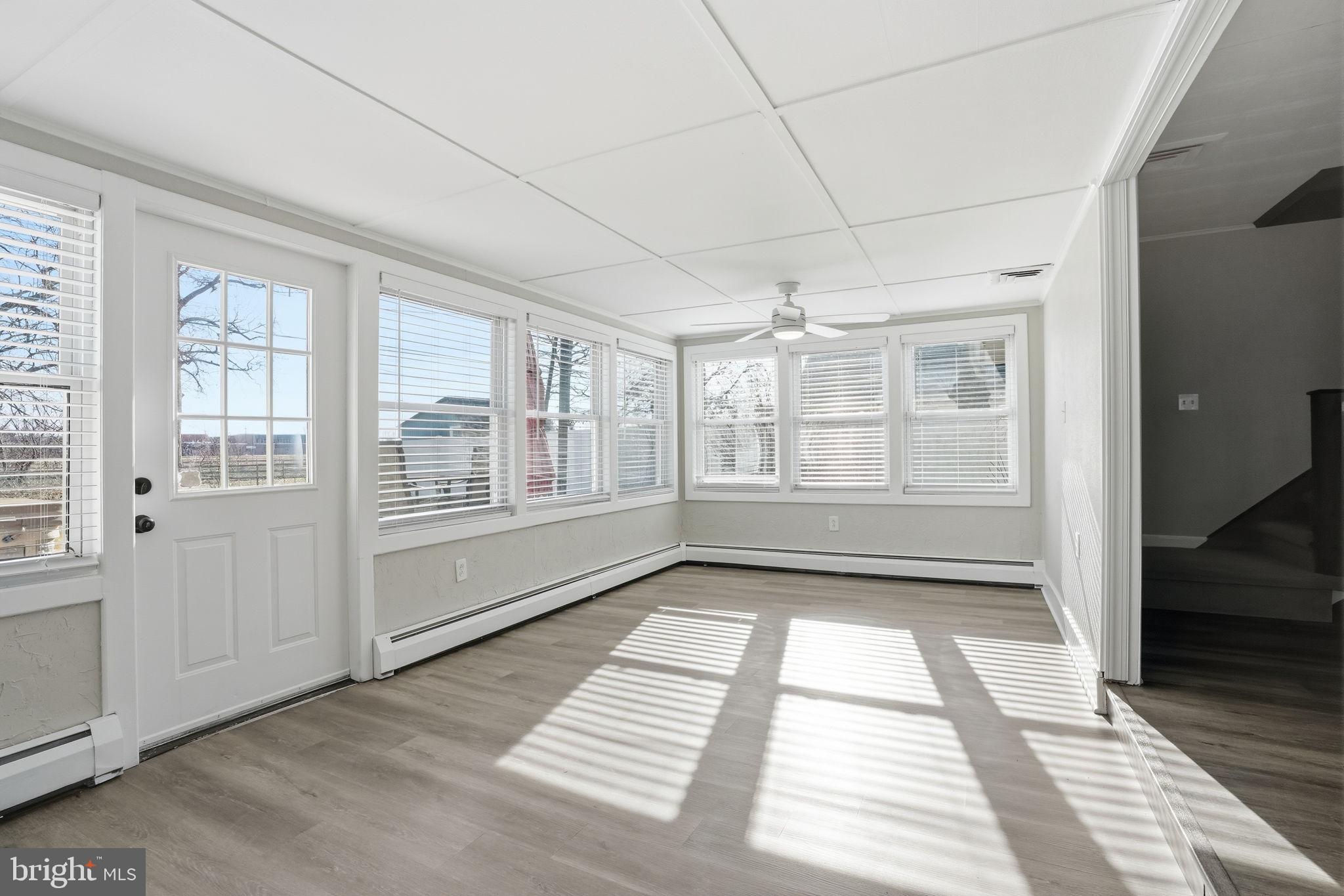 WHITEWOOD - Residential