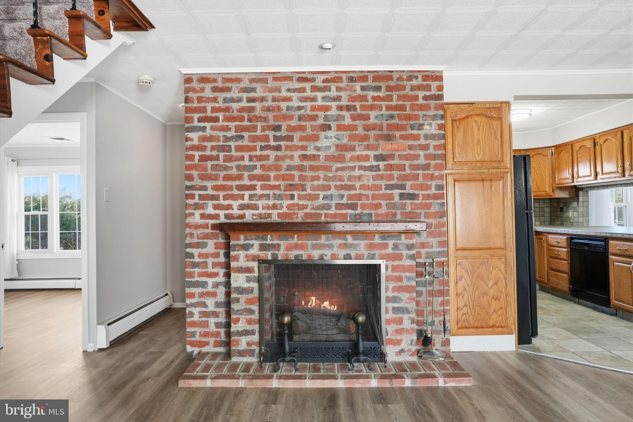 WHITEWOOD - Residential