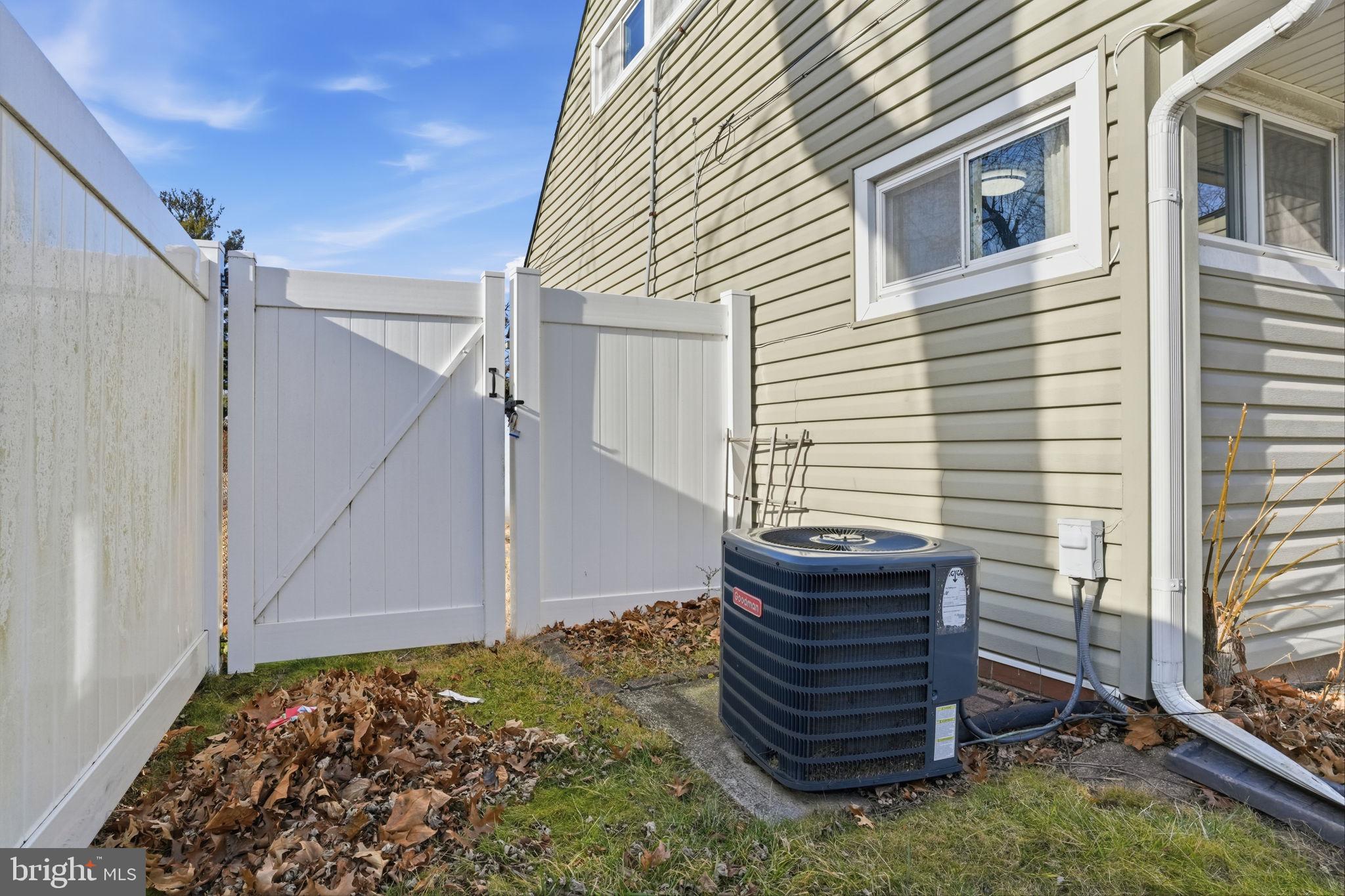 WHITEWOOD - Residential