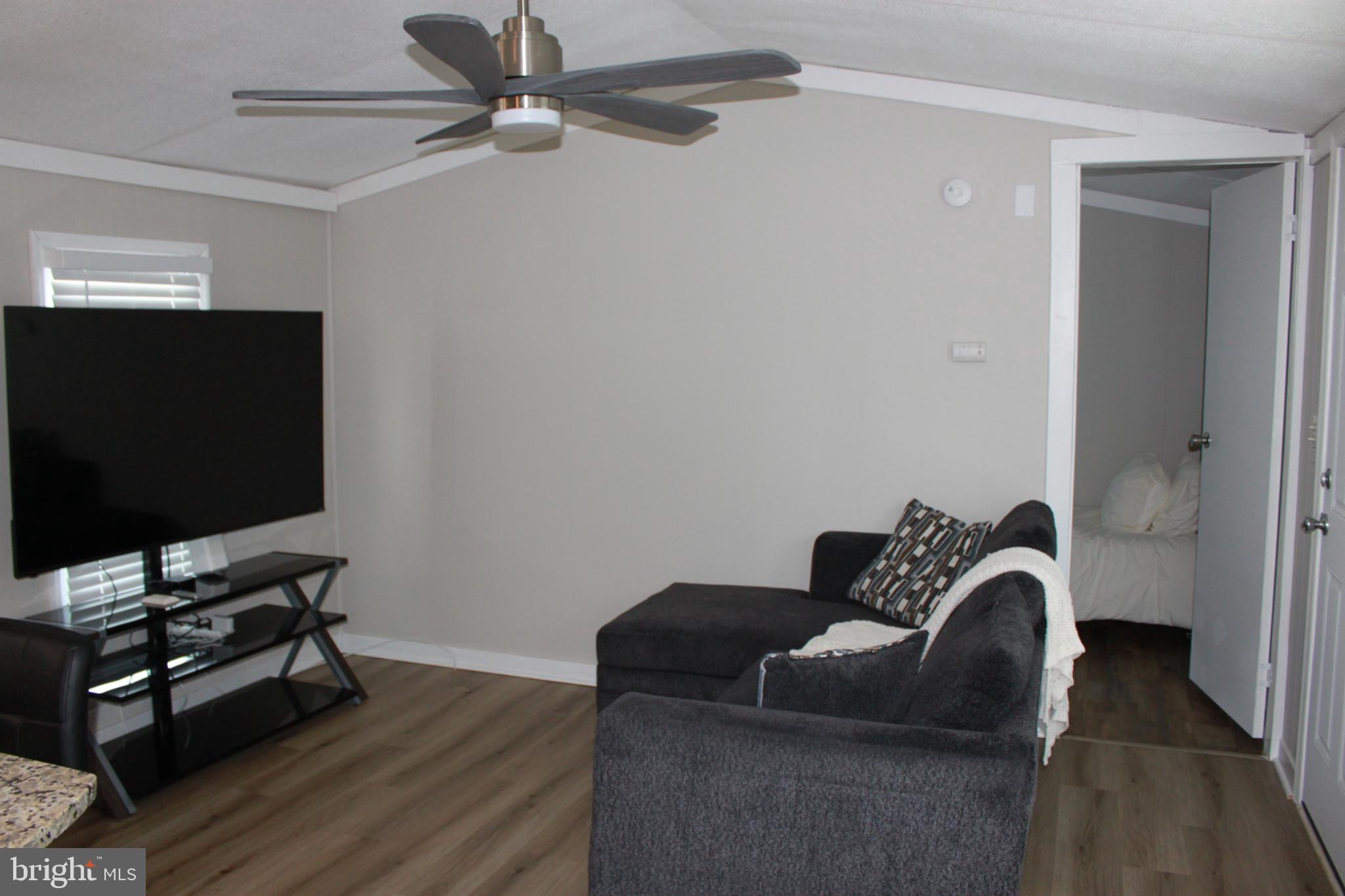 188 MOCKINGBIRD LANE