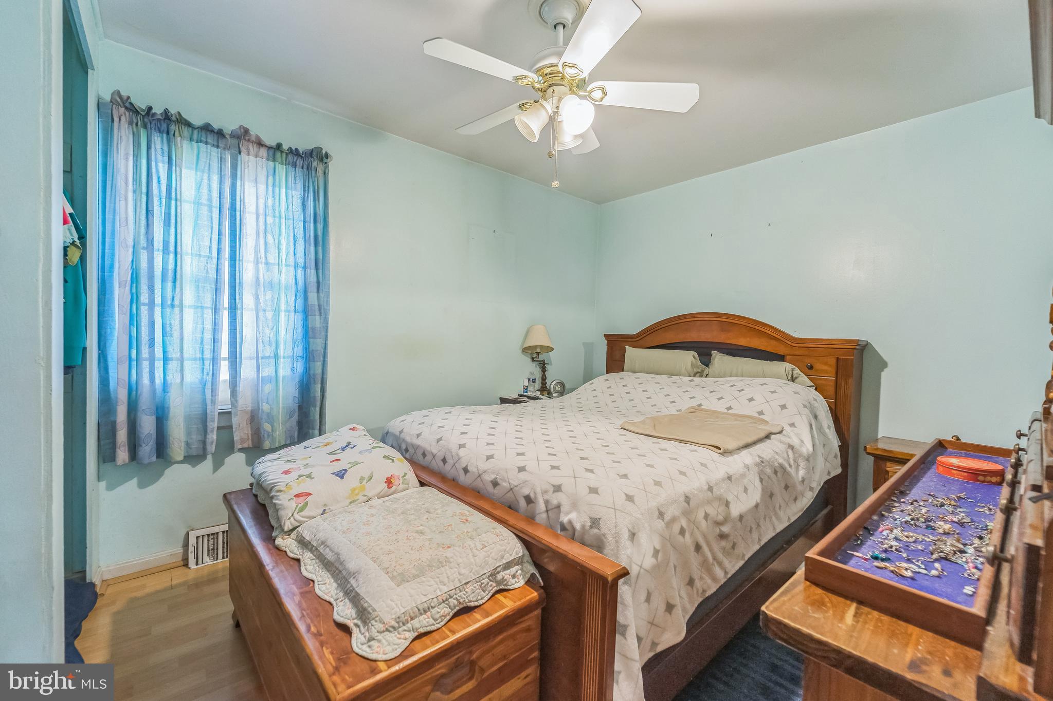 SUNSET BEACH - Residential