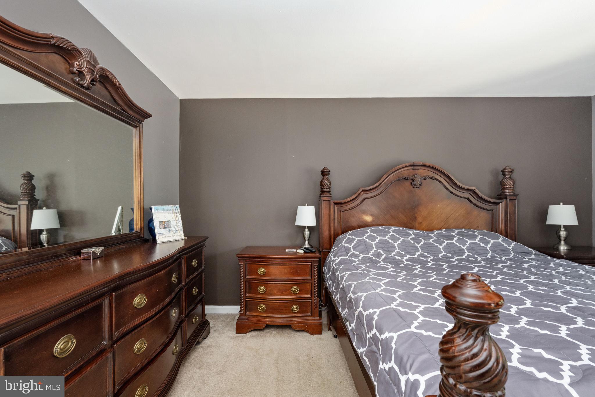 TAVERNEER - Residential