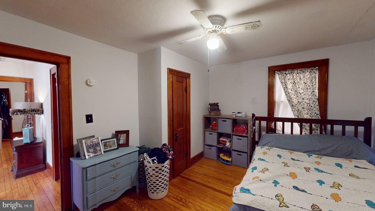 TOWN OF ROMNEY - Residential