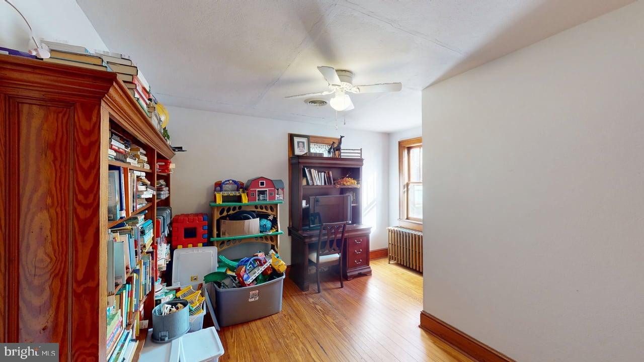 TOWN OF ROMNEY - Residential