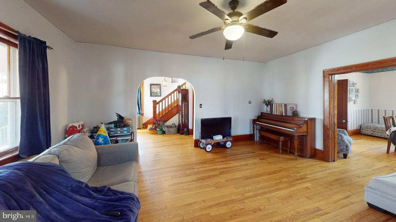 TOWN OF ROMNEY - Residential