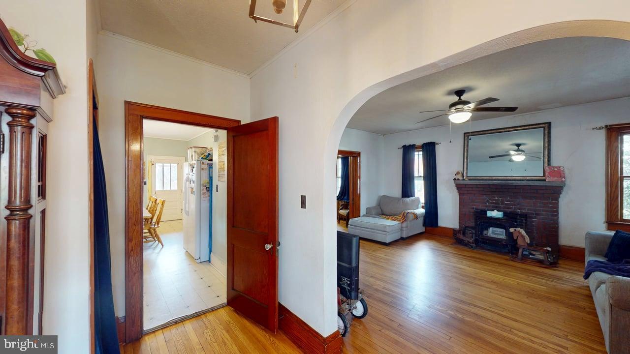 TOWN OF ROMNEY - Residential