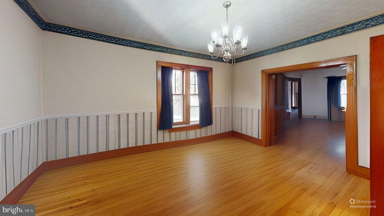 TOWN OF ROMNEY - Residential