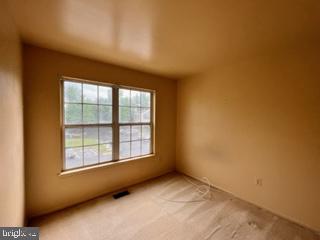 YORKSHIRE KNOLLS-PLAT 7> - Residential