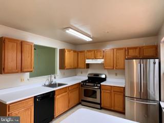 YORKSHIRE KNOLLS-PLAT 7> - Residential