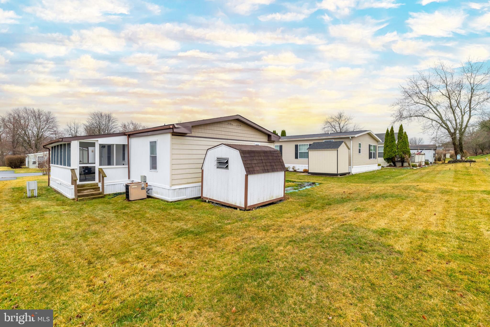 NESHAMINY FALLS - Residential