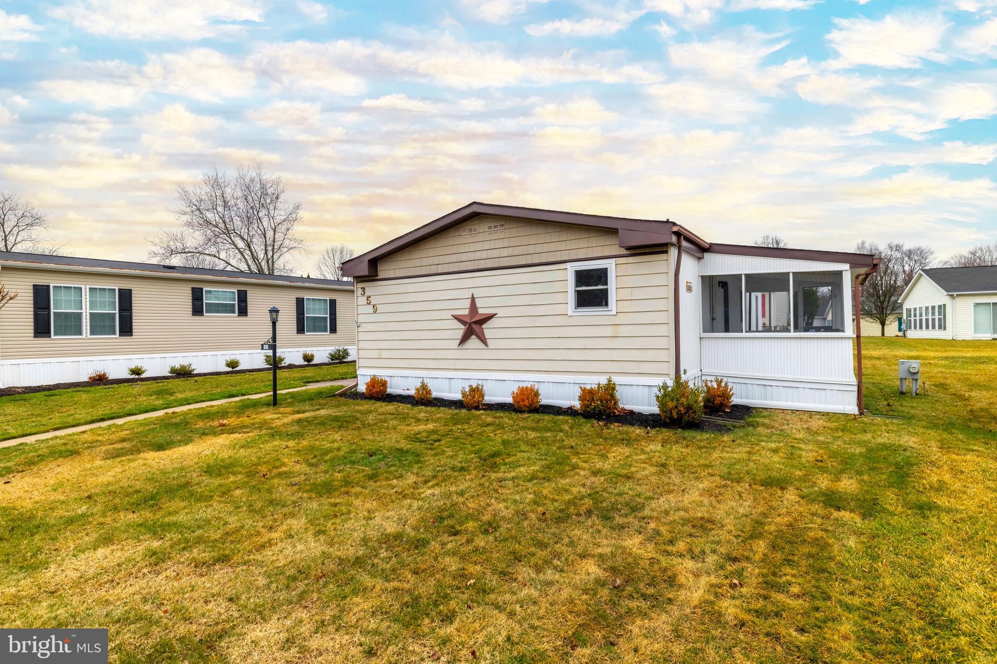 NESHAMINY FALLS - Residential