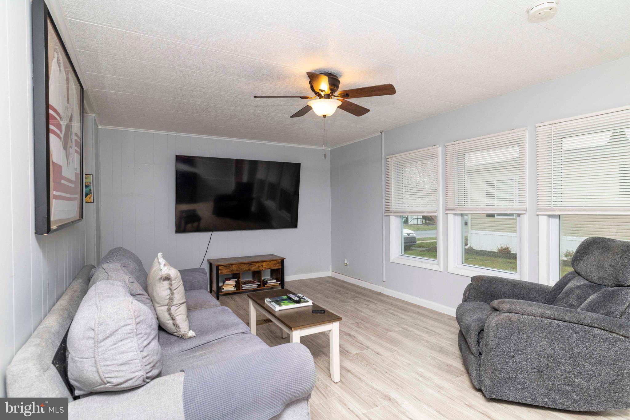 NESHAMINY FALLS - Residential