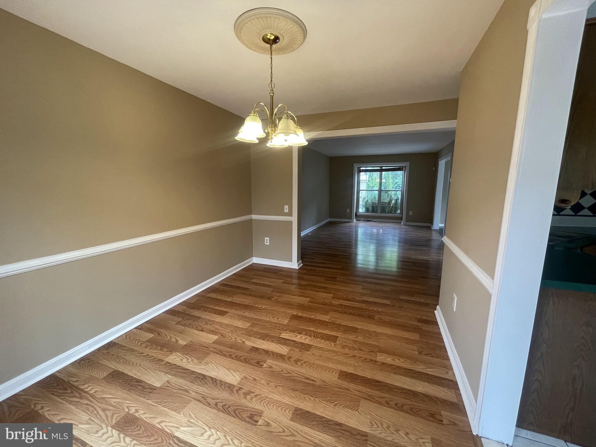 PLEASANT HILLS - Residential Lease