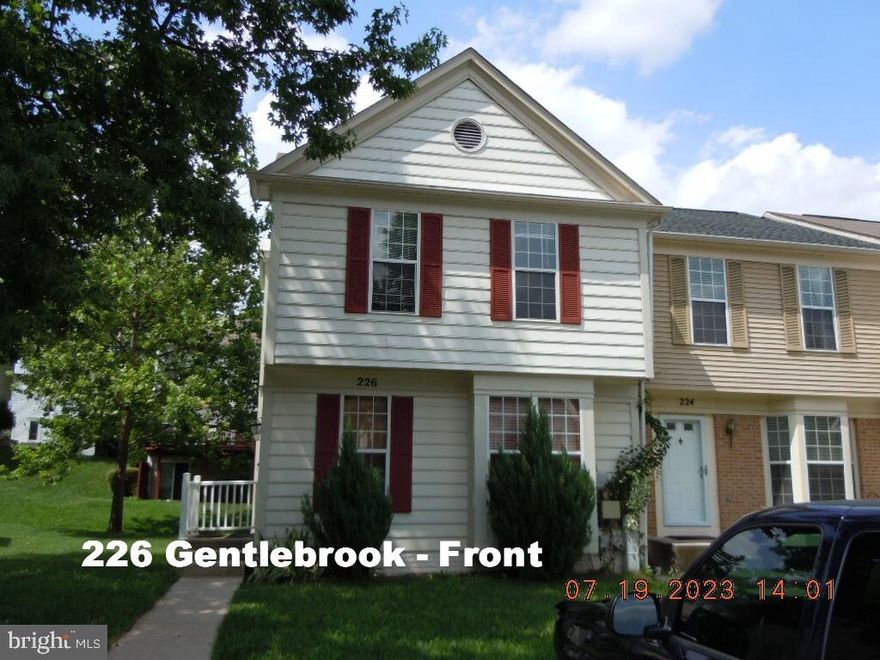 Fabulous end unit townhome with 3 bedrooms and 2.5 bath. Main and upper level has nice wood floors. Vacant and ready, move in condition.  No pet, No smoker. 
Minimum credit score 650,if not two months security deposit required and 1st Month rent.
 $150.00 repair deductible for every repair call.