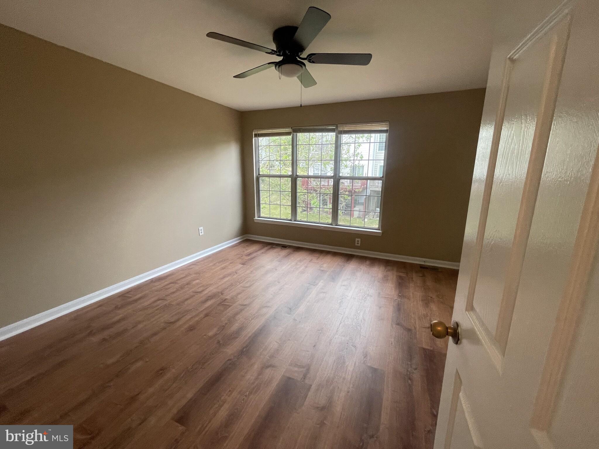 PLEASANT HILLS - Residential Lease