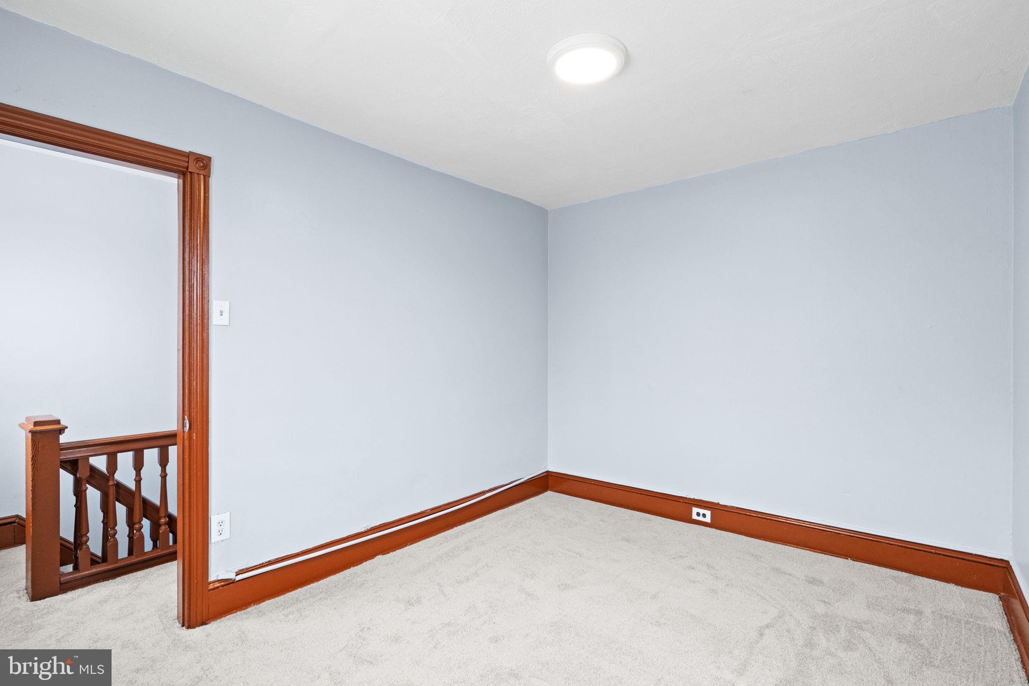 NORRISTOWN - Residential