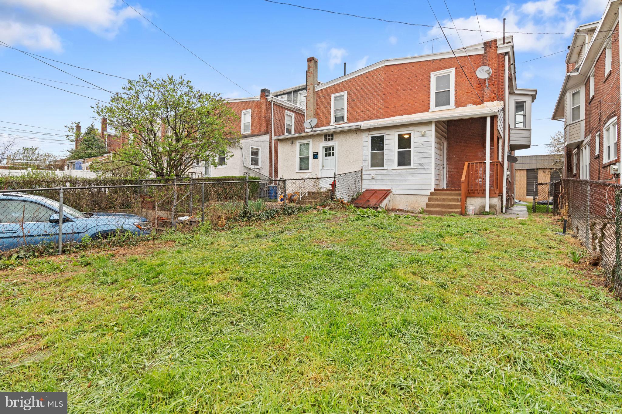 NORRISTOWN - Residential