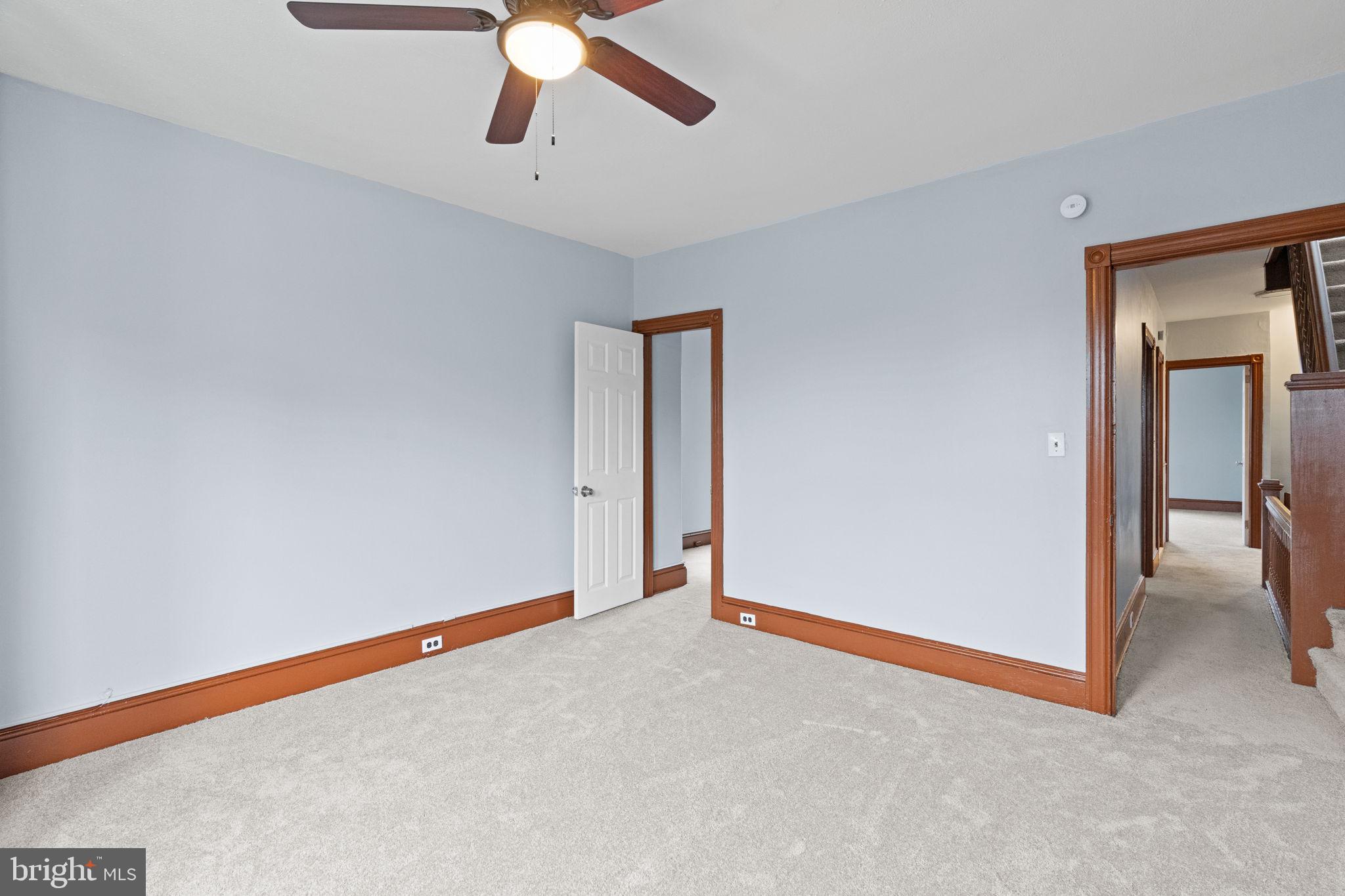 NORRISTOWN - Residential