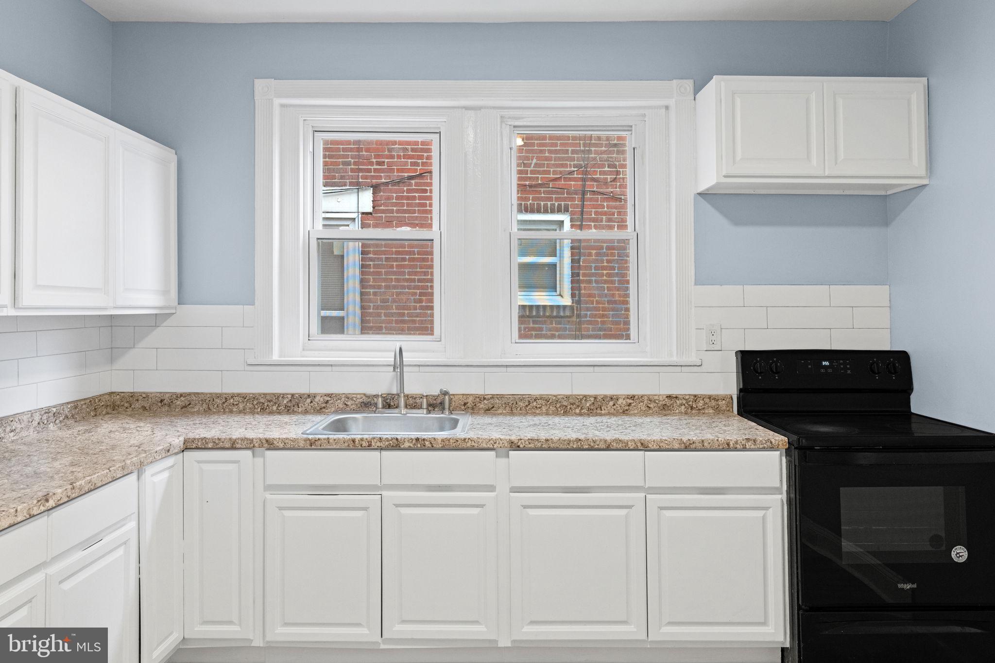 NORRISTOWN - Residential