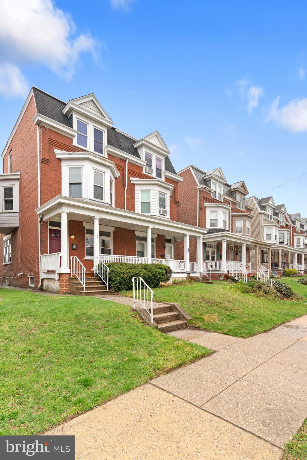 NORRISTOWN - Residential