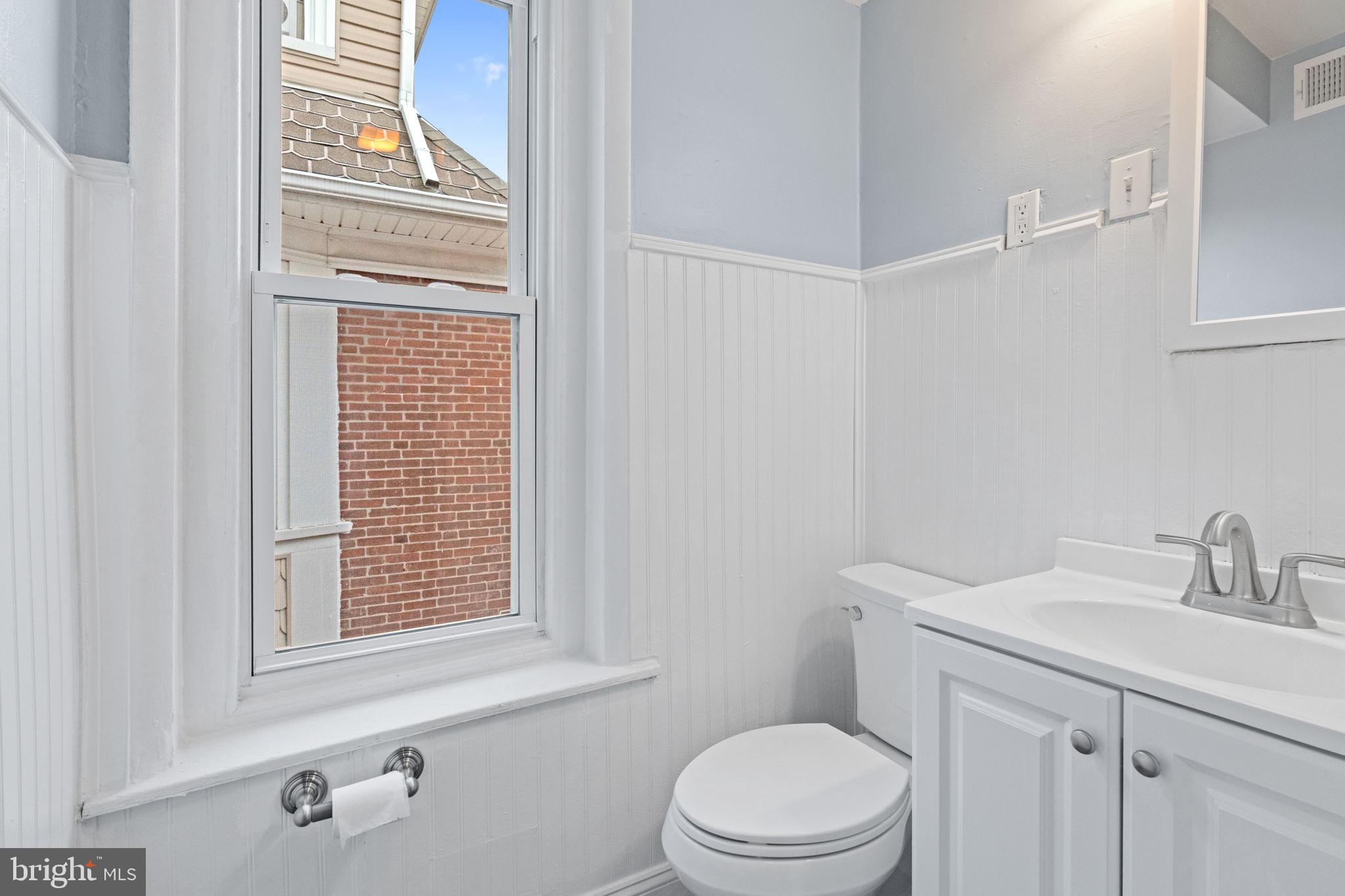 NORRISTOWN - Residential