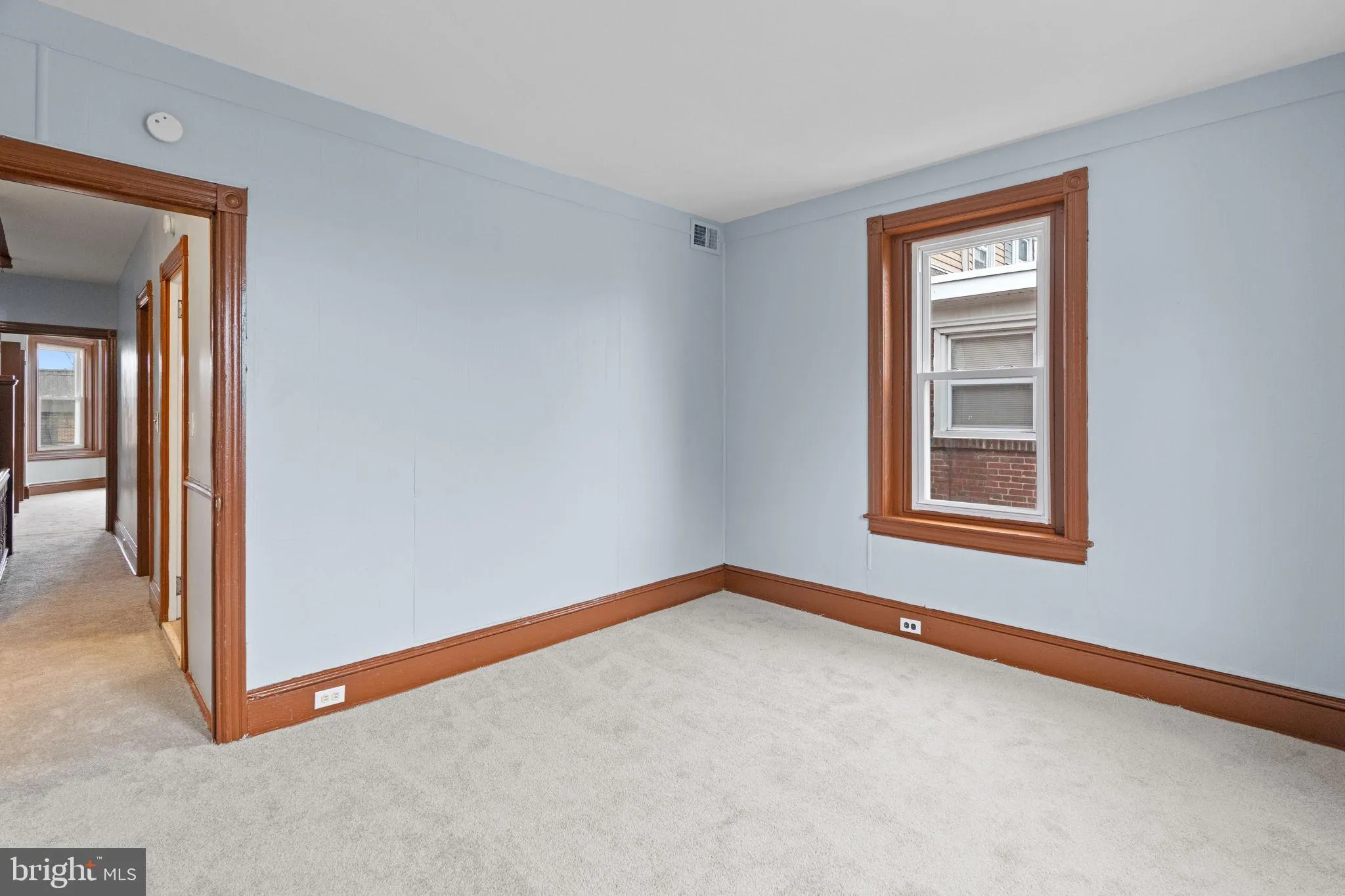 Norristown, Pennsylvania 19401, United States, 5 Bedrooms Bedrooms, ,2 BathroomsBathrooms,Residential,Contingent,105872