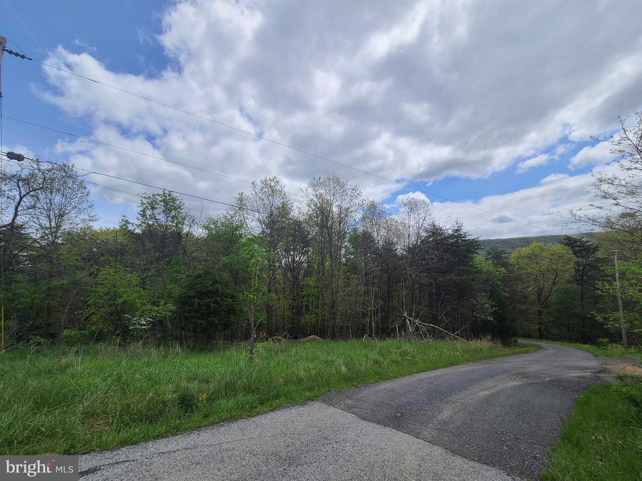 LONGVIEW SUBDIVISION - Land