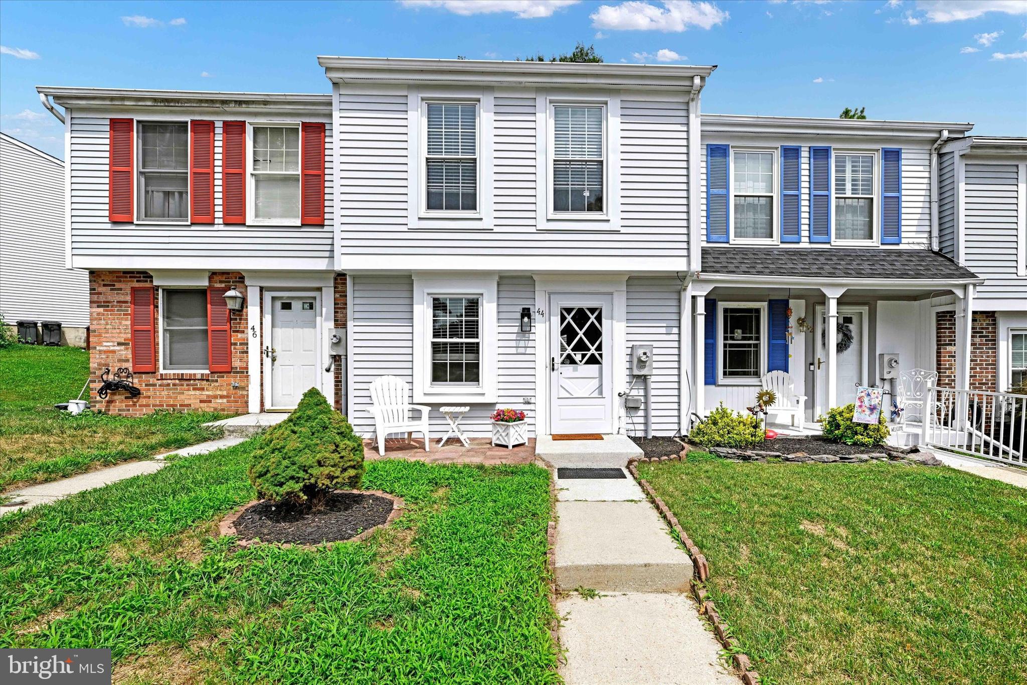 Welcome to 44 Stillwood Circle, a well-maintained townhouse nestled in the heart of Nottingham. This delightful home features 2 spacious bedrooms and 1.5 bathrooms, perfect for comfortable living.
Upon entering, you'll find a freshly painted interior that radiates a bright and welcoming ambiance. The main level boasts a cozy living room, an inviting dining area, and a modern kitchen equipped with stainless steel appliances, ample cabinet space and a pantry. A convenient half bath is also located on this level for your guests. New hardwood flooring throughout the first floor.
Upstairs, you'll discover two generously sized bedrooms, each offering a tranquil retreat at the end of the day. The full bathroom in the hallway is easily accessible and well-appointed. New carpet throughout the second floor.
Step outside to the large deck in the rear yard, an ideal spot for entertaining or simply enjoying a peaceful evening outdoors. A shed provides additional storage space for your convenience.
Enjoy the convenience of easy access to major highways I- 95, I- 695, Route 40, making commuting a breeze. Additionally, this home is within walking distance to White Marsh Mall, offering shopping centers, restaurants, a movie theater, and much more.
Don't miss the opportunity to make this charming townhouse your new home. Schedule your showing today and experience the perfect blend of comfort and style at 44 Stillwood Circle.